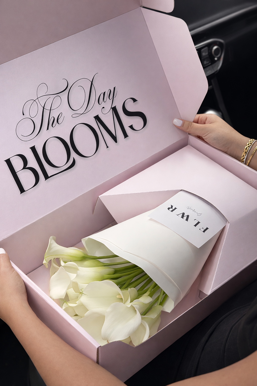 The Calla Lily FLWR Box