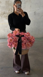 FLWR Colombian Rose Basket