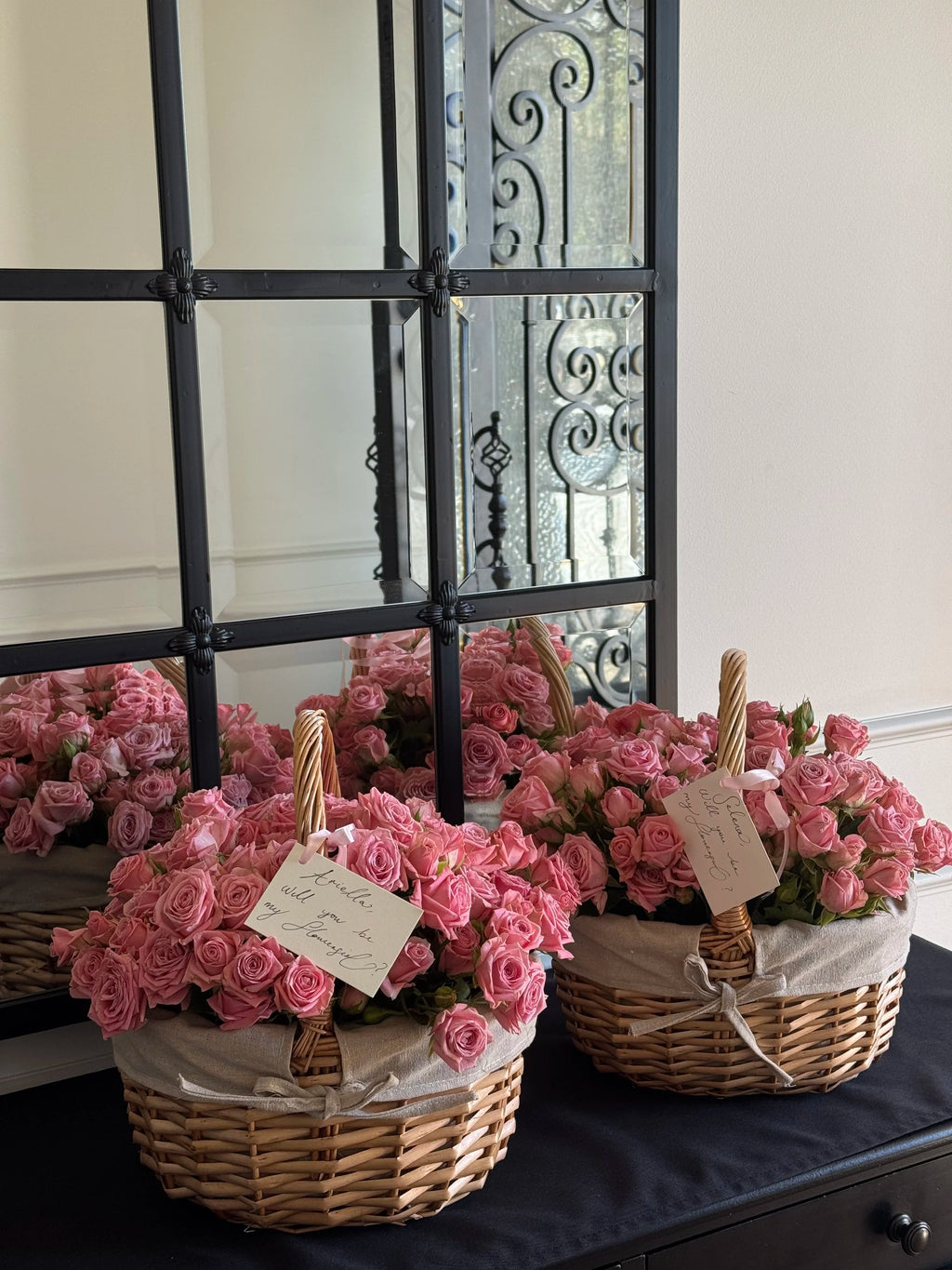 Light Pink Spray Rose FLWR Basket