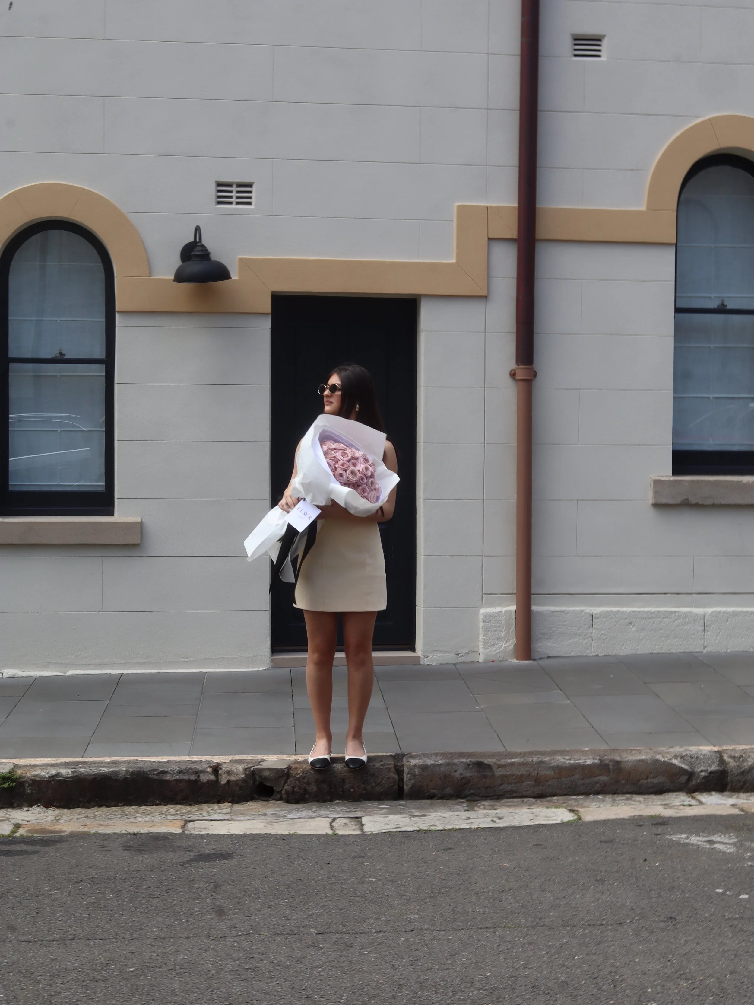 Quicksand Colombian Rose Bouquet