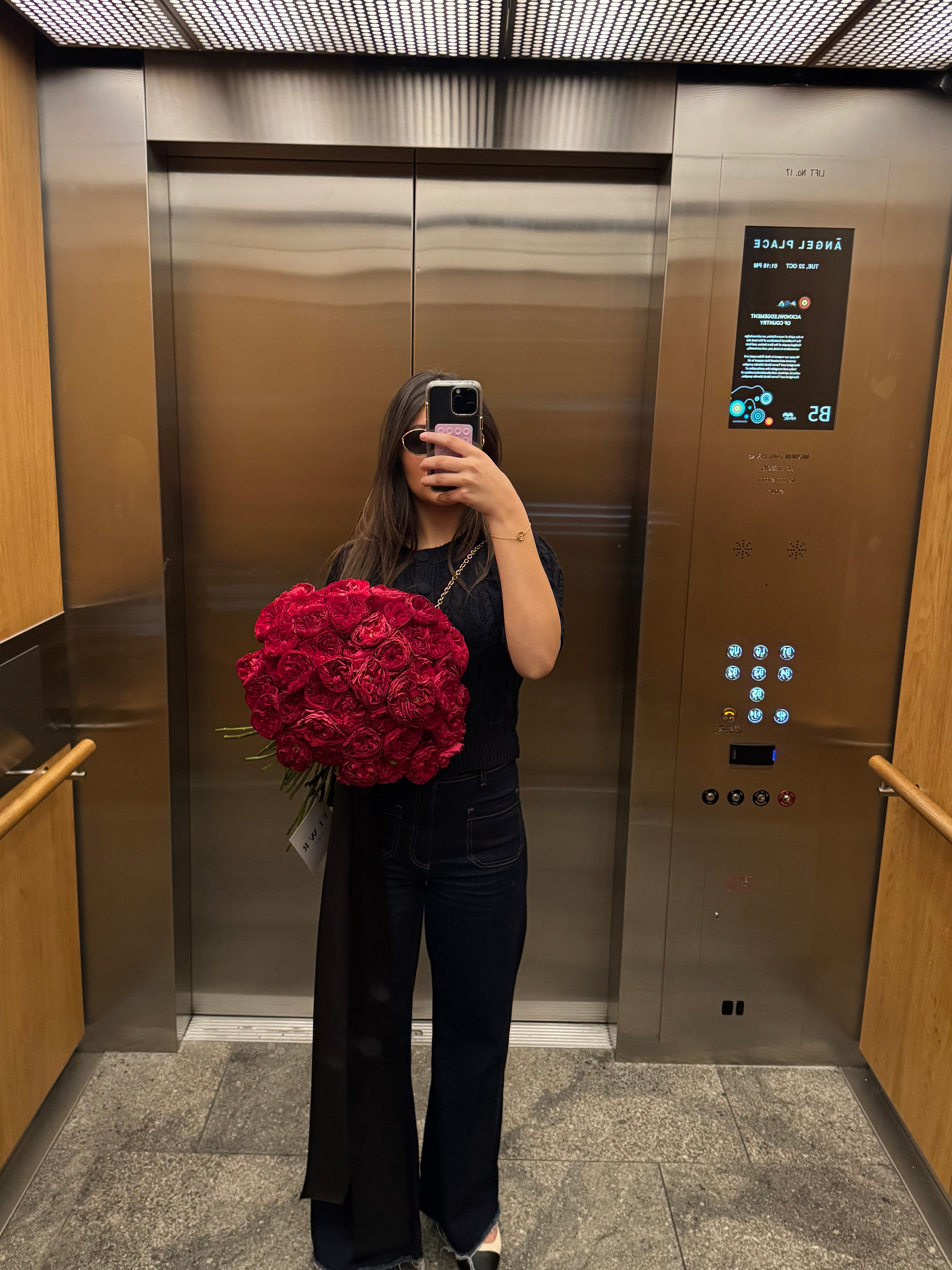 Red Garden Rose Bouquet